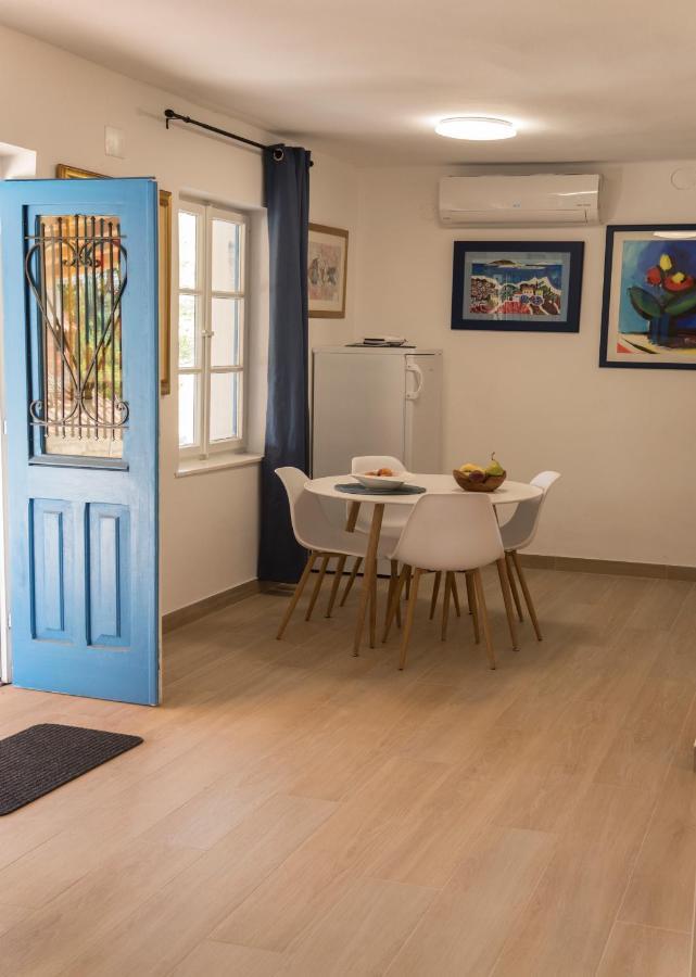 Studio Apartman Roza Ston Eksteriør billede